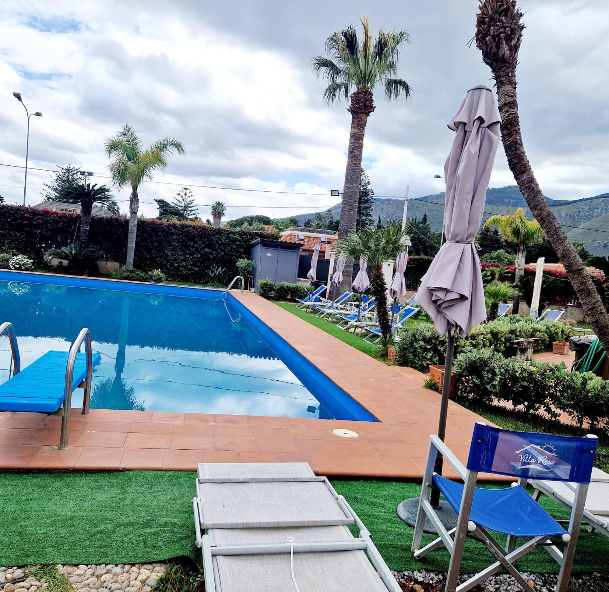 Villa Rosa Luxury Apartment Монделло Экстерьер фото
