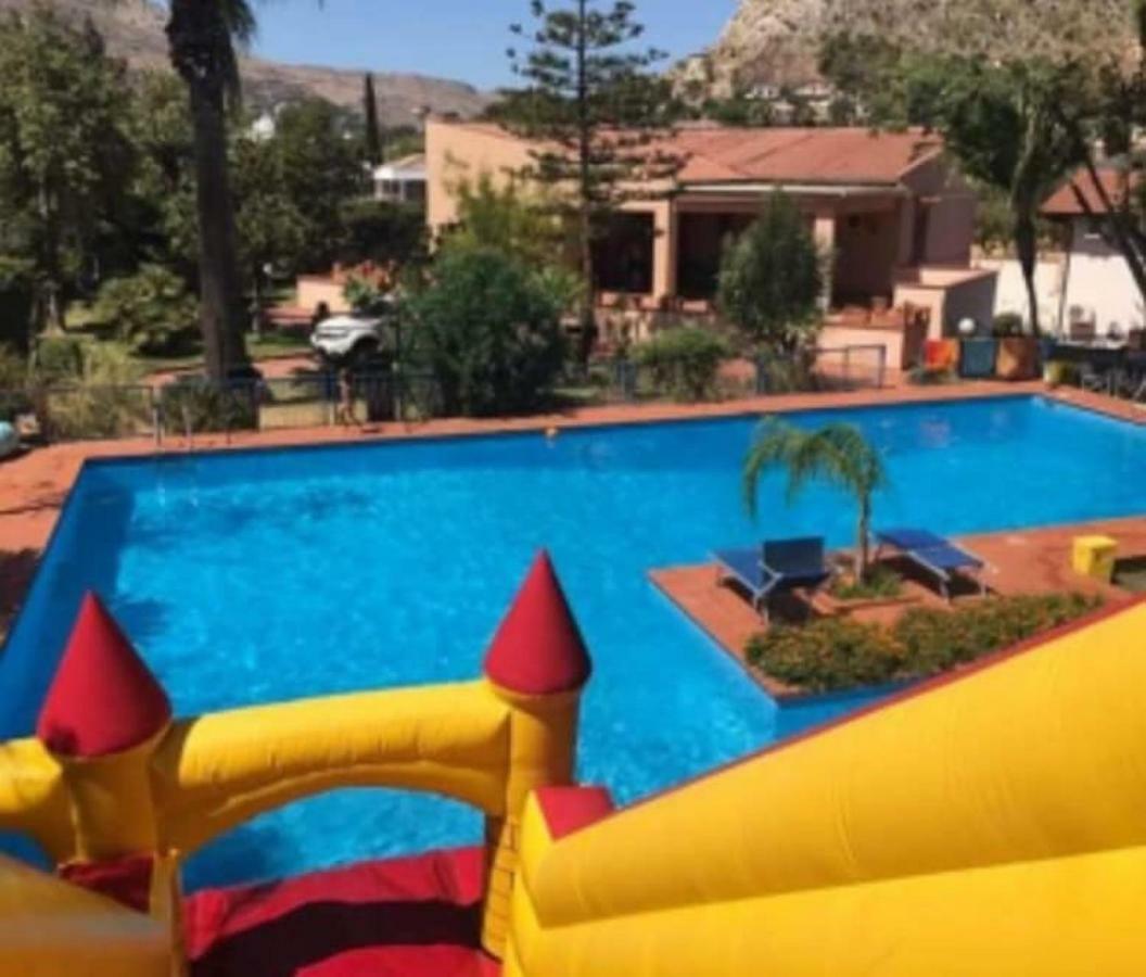 Villa Rosa Luxury Apartment Монделло Экстерьер фото